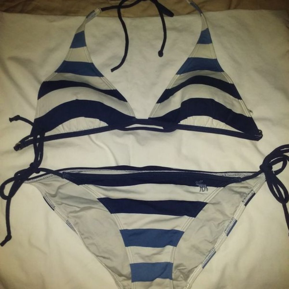 Blu & White Stripped String Bikini Swimsuit